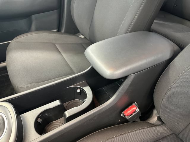 Used 2025 Hyundai Kona SE AWD/4WD image 25