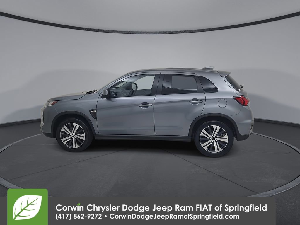 Used 2025 Mitsubishi Outlander Sport ES image 9