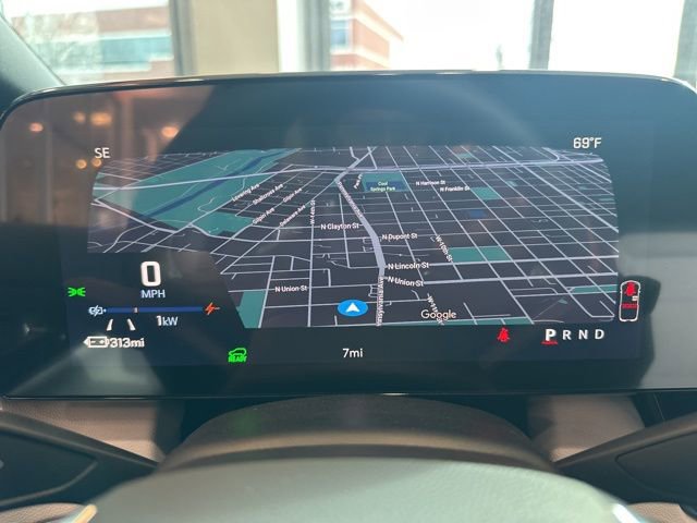 New 2026 Chevrolet Equinox EV LT image 16