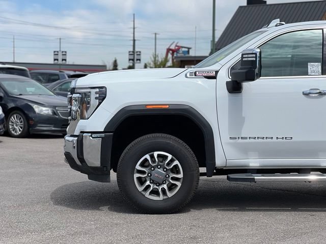 Used 2024 GMC Sierra 3500 SLT w/ SLT Convenience Package AWD/4WD image 4