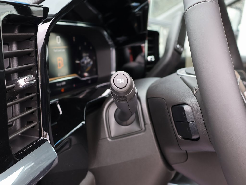 New 2025 GMC Sierra 2500 SLT w/ SLT Premium Package image 15