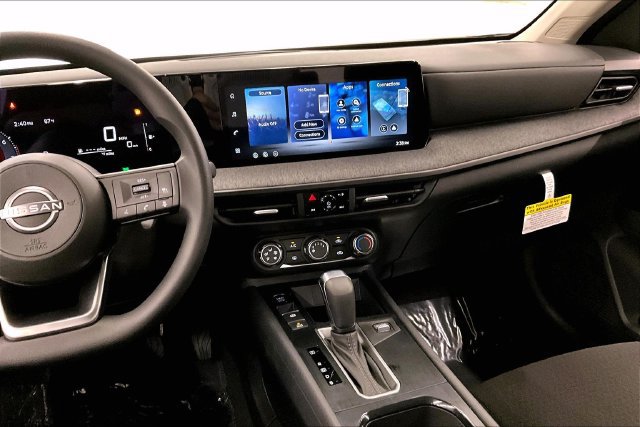New 2027 Nissan Kicks S FWD image 8