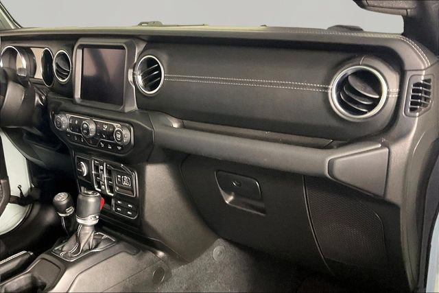 Used 2023 Jeep Wrangler Unlimited Sahara w/ LED Lighting Group AWD/4WD image 24