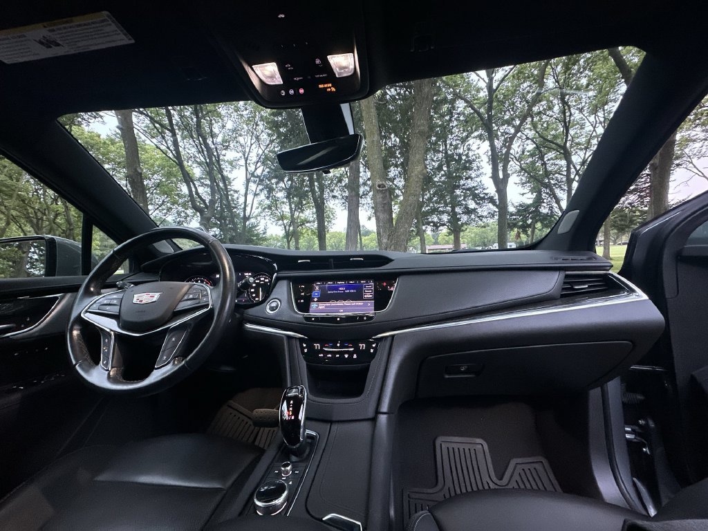 Certified 2021 Cadillac XT5 Premium Luxury AWD/4WD image 30