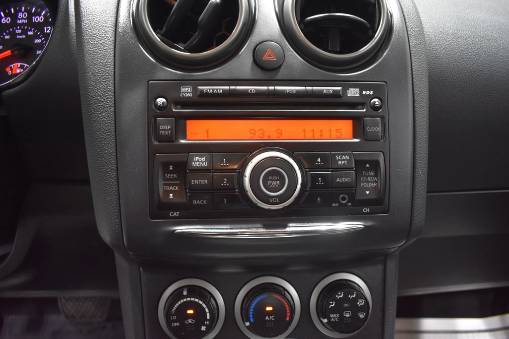 Used 2013 Nissan Rogue S FWD image 19