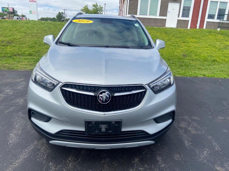 Used 2019 Buick Encore Preferred FWD image 2