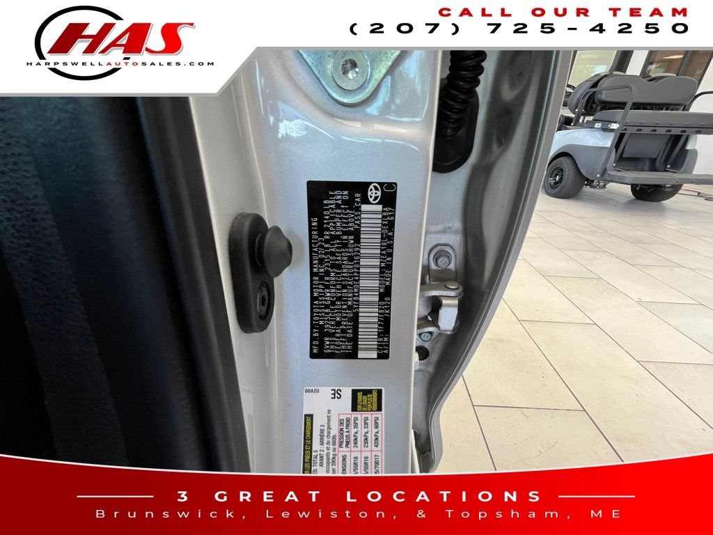 Used 2023 Toyota Corolla LE FWD image 18