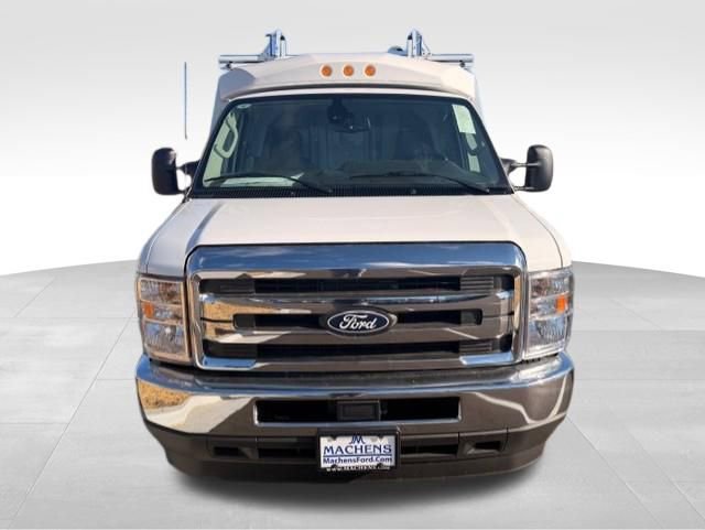 New 2026 Ford E-350 and Econoline 350 Super Duty w/ Power Equipment Group RWD image 10