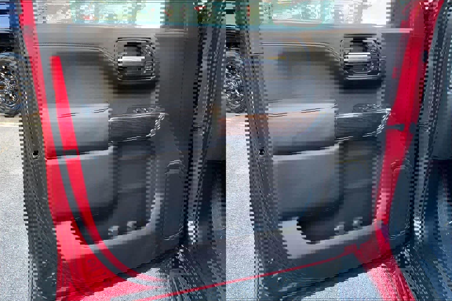 Used 2020 GMC Sierra 1500 SLT image 21