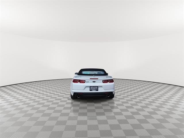 Used 2023 Chevrolet Camaro LT w/ Technology Package image 7