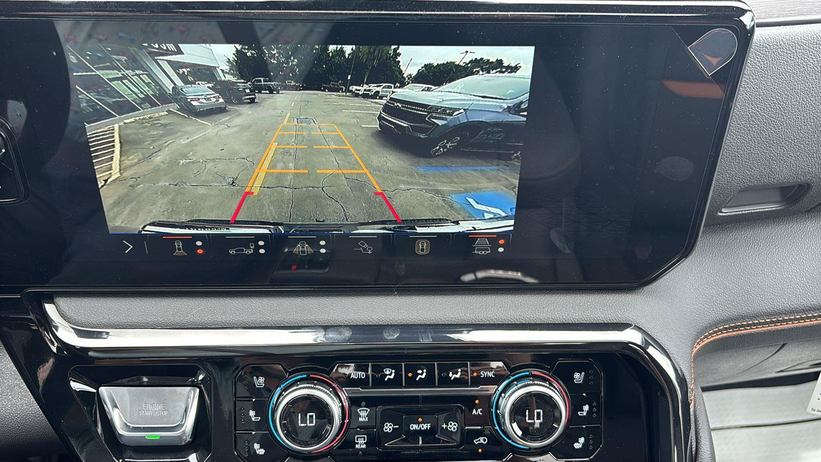 New 2026 GMC Sierra 1500 AT4 w/ AT4 Premium Package AWD/4WD image 35
