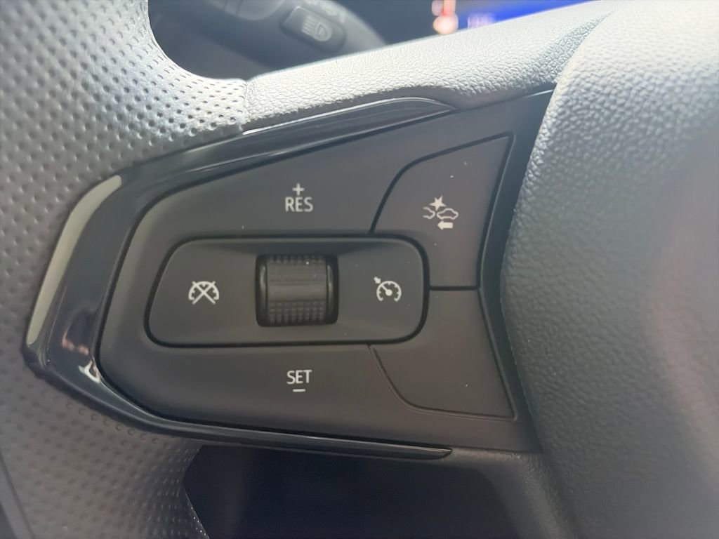 New 2026 Chevrolet TrailBlazer LT w/ Midnight Edition FWD image 13