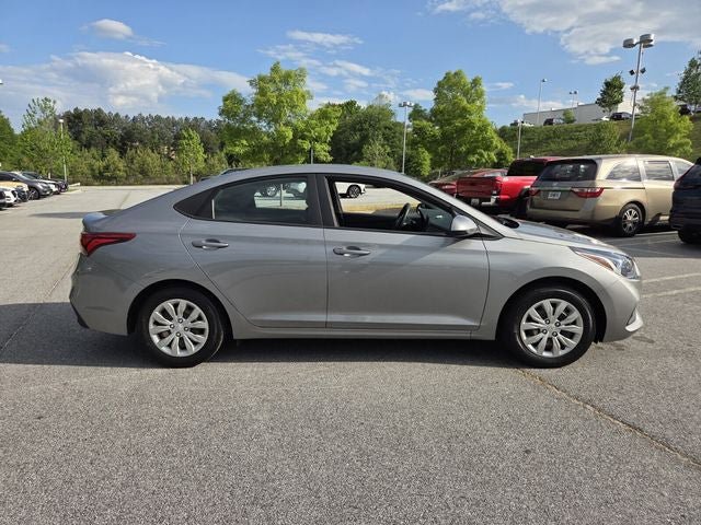 Used 2021 Hyundai Accent SE FWD image 7