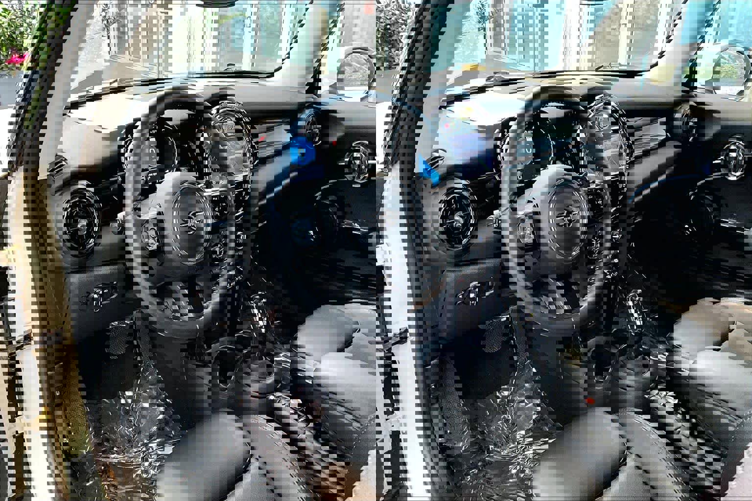 Used 2022 MINI Cooper S image 16