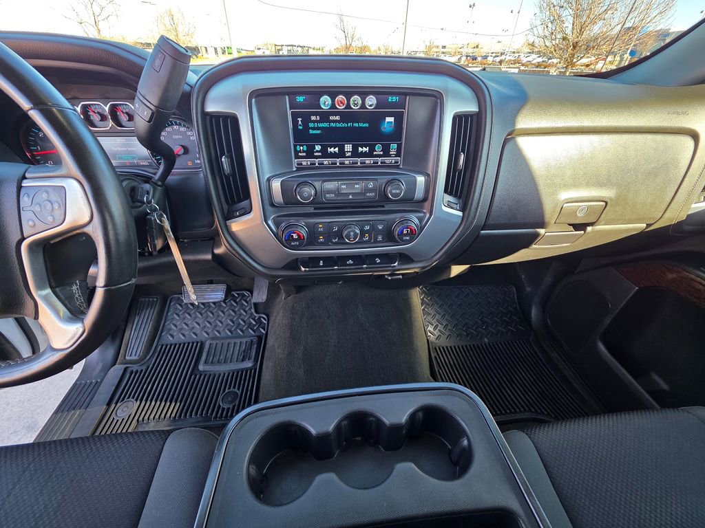 Used 2017 GMC Sierra 1500 SLE w/ SLE Value Package image 19