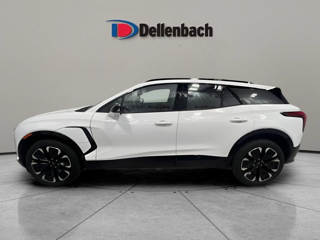 Certified 2024 Chevrolet Blazer EV RS AWD/4WD image 2