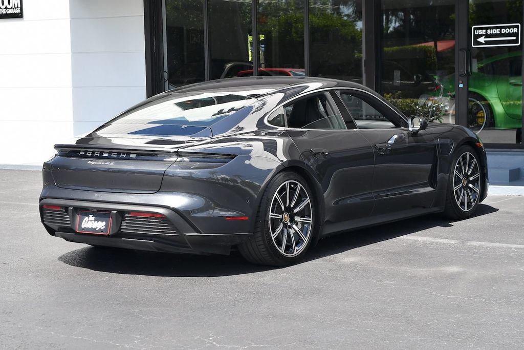 Used 2020 Porsche Taycan 4S AWD/4WD image 15