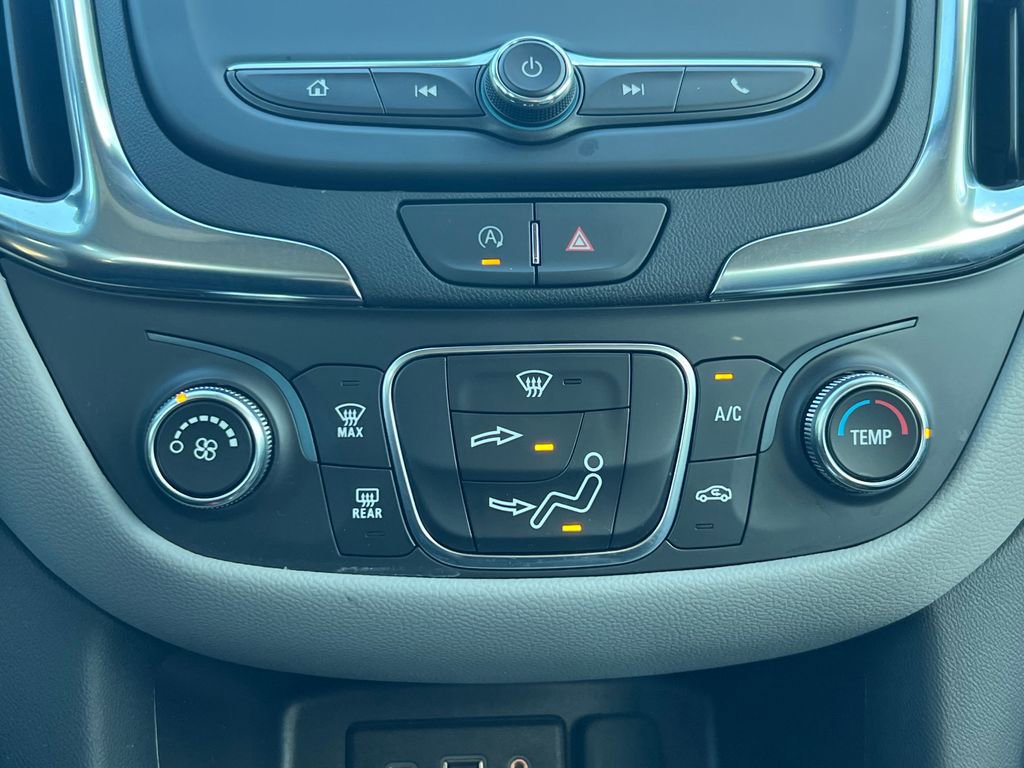 Used 2022 Chevrolet Equinox LS AWD/4WD image 26