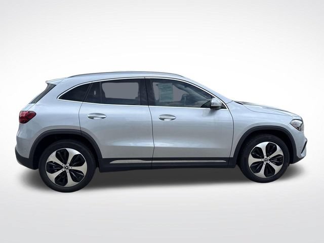 Used 2025 Mercedes-Benz GLA 250 image 11
