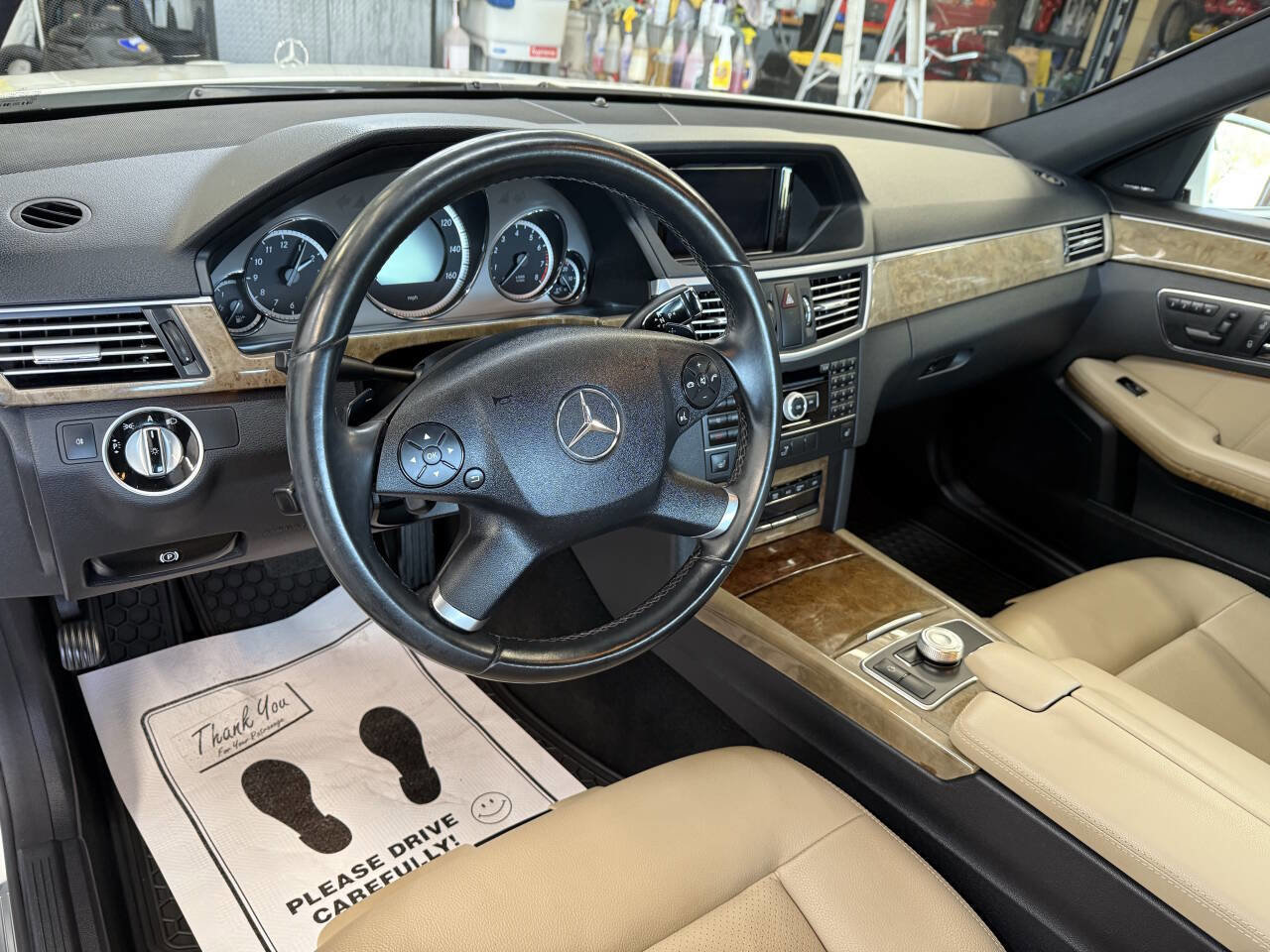Used 2011 Mercedes-Benz E 350 Sedan image 23