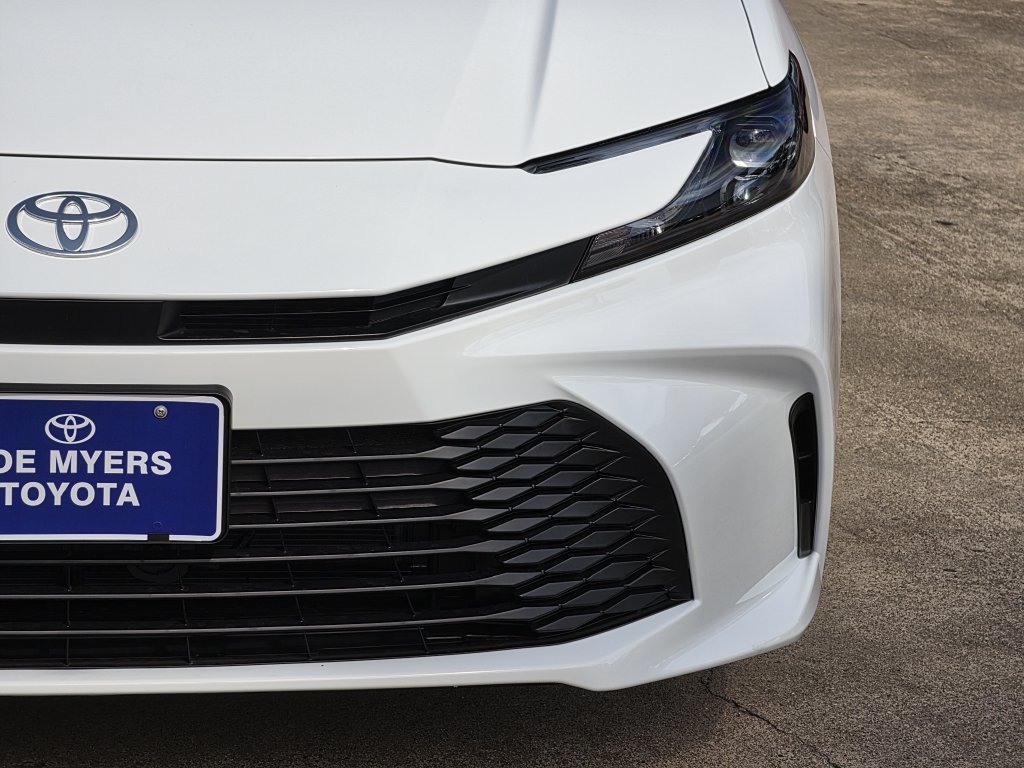 New 2026 Toyota Camry LE w/ Convenience Package FWD image 4