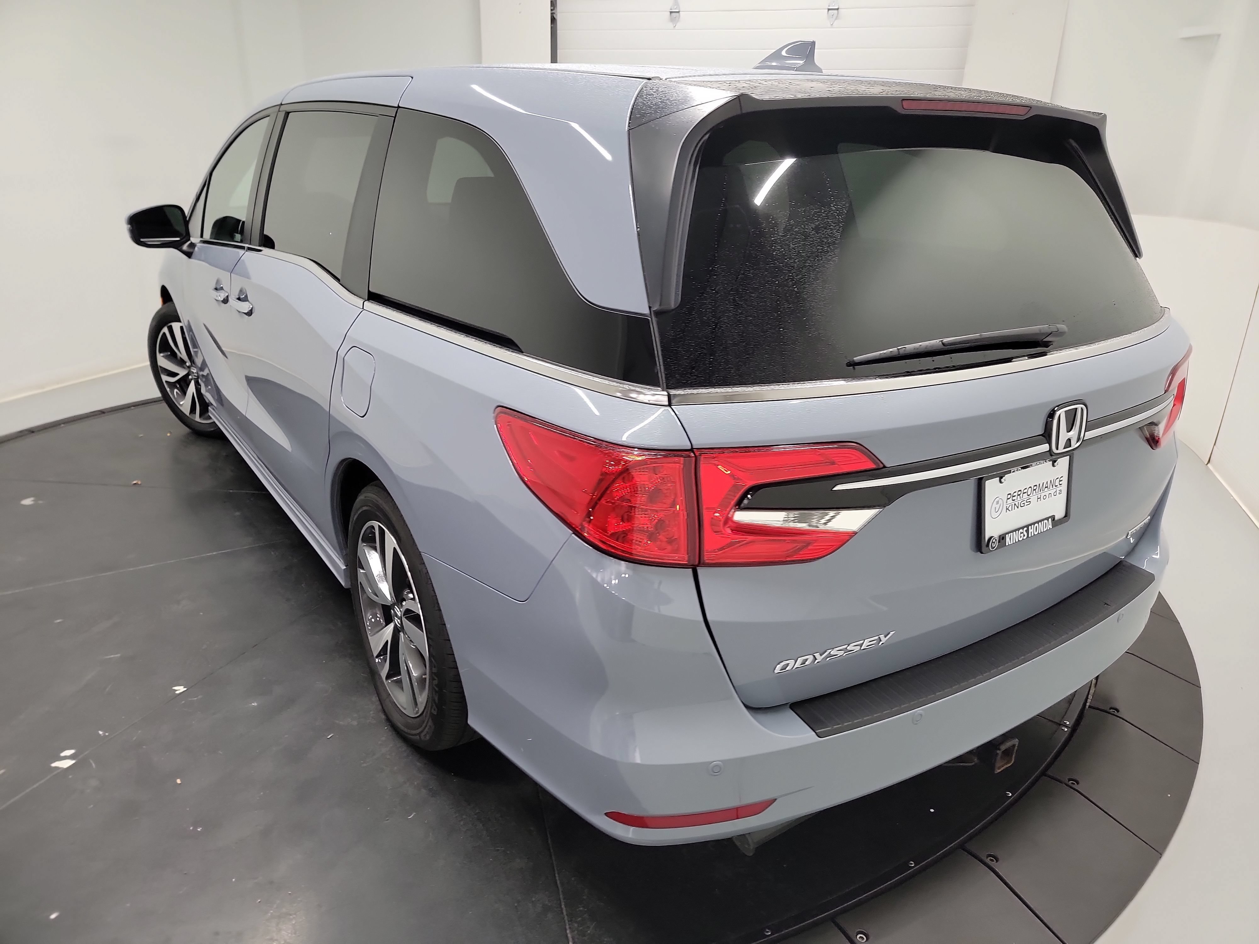Used 2024 Honda Odyssey Touring image 6
