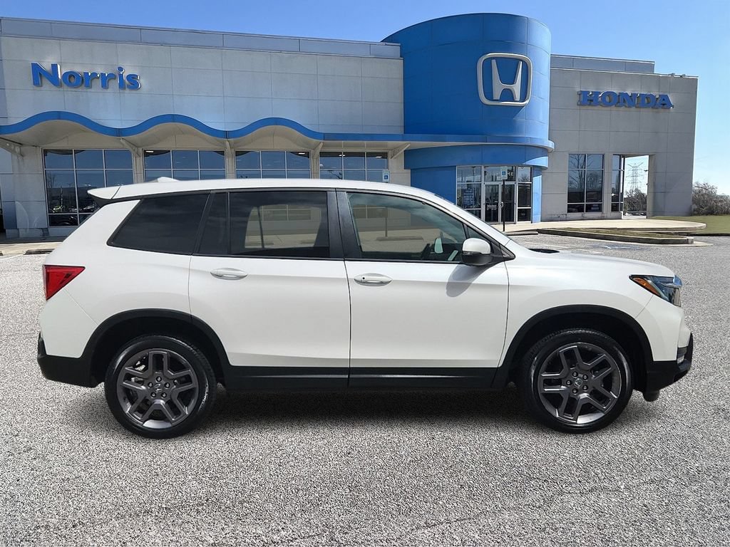 Used 2023 Honda Passport EX-L image 5