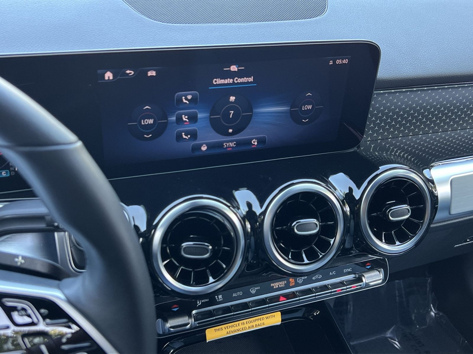 Certified 2026 Mercedes-Benz GLB 250 4MATIC image 26