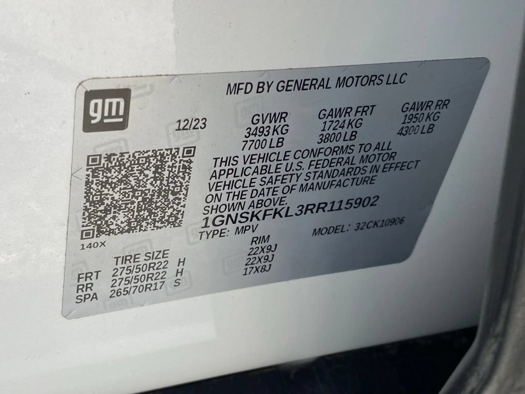 Used 2024 Chevrolet Suburban Premier w/ Advanced Technology Package AWD/4WD image 33