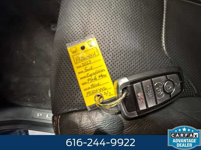 Used 2023 Ford Expedition Max Platinum AWD/4WD image 26