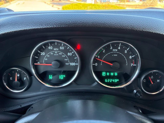 Used 2018 Jeep Wrangler Unlimited Rubicon AWD/4WD image 38