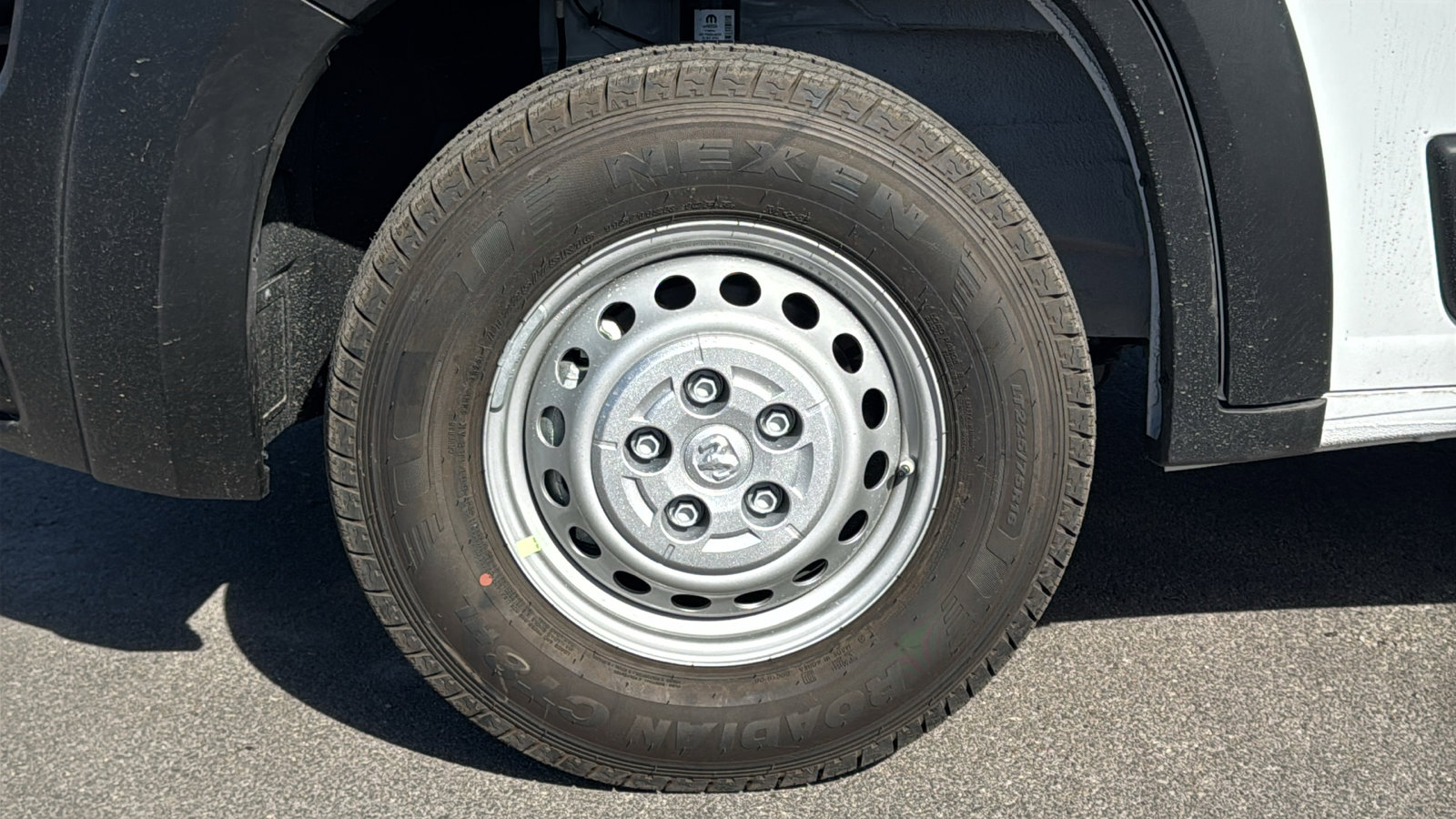 New 2026 RAM ProMaster 2500 w/ Convenience Group image 24