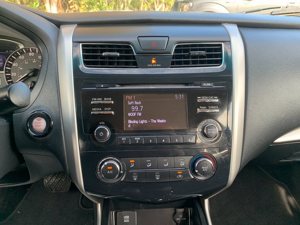 Used 2015 Nissan Altima 2.5 S w/ Sport Value Package image 16