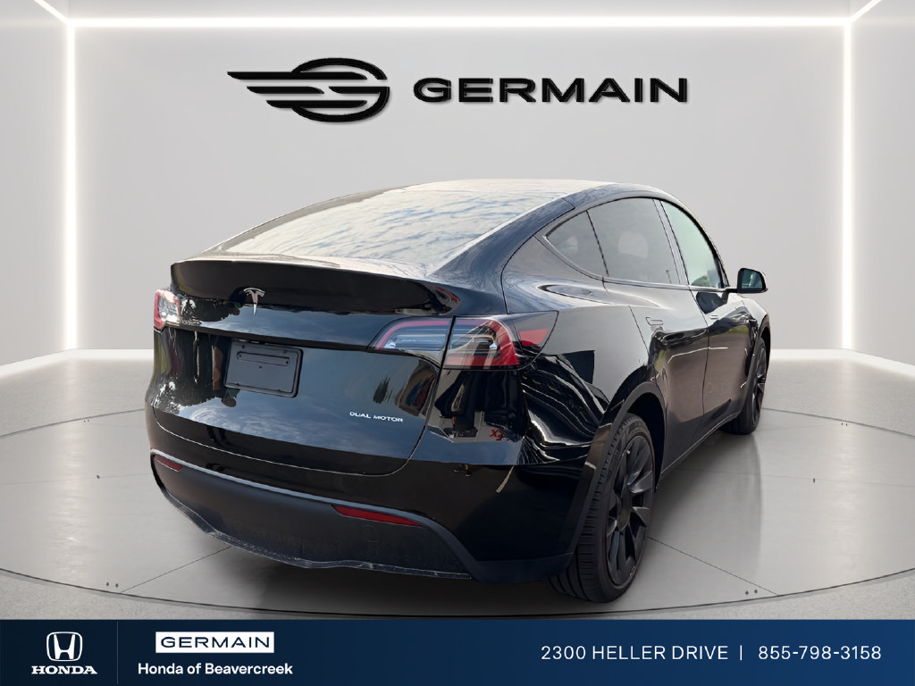 Used 2023 Tesla Model Y Long Range AWD/4WD image 6
