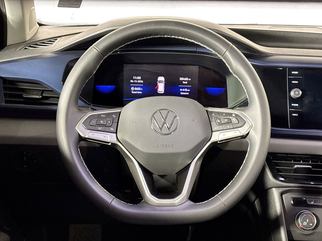 Used 2022 Volkswagen Taos SE w/ Panoramic Sunroof Package AWD/4WD image 13
