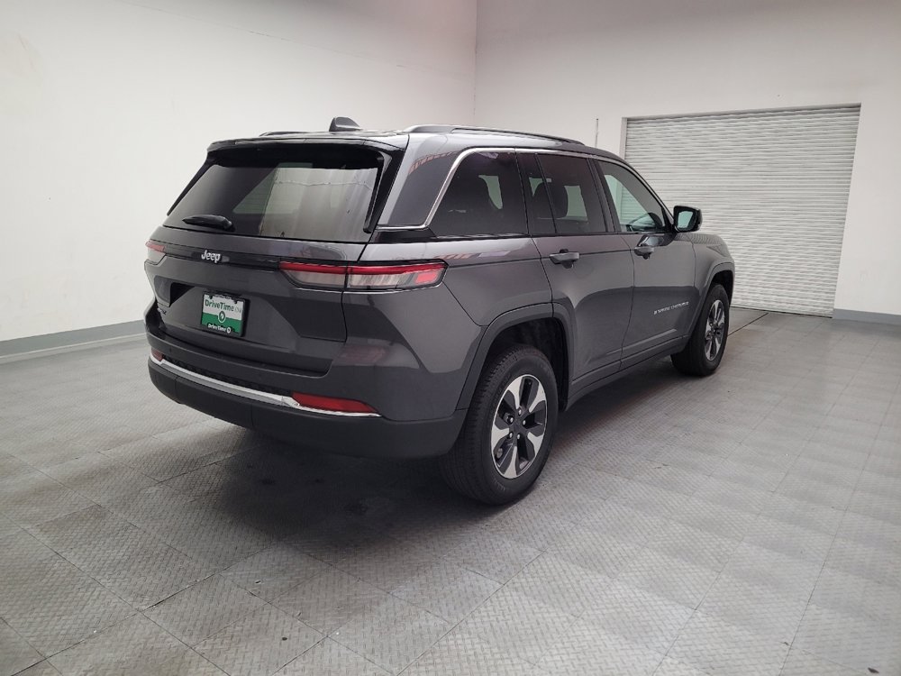 Used 2024 Jeep Grand Cherokee Limited 4xe image 9