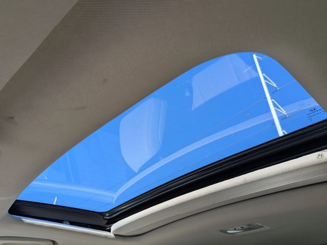 Used 2015 Honda CR-V Touring image 15