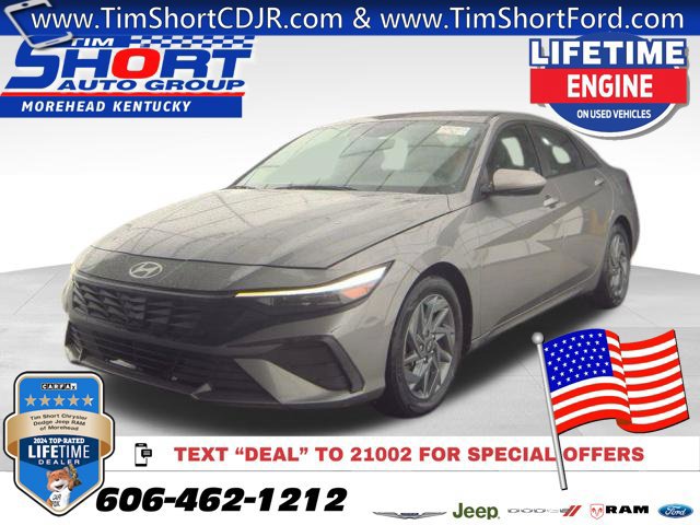 Used 2024 Hyundai Elantra SEL FWD image 1