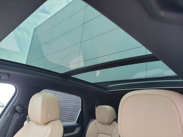 Certified 2025 Porsche Cayenne image 35