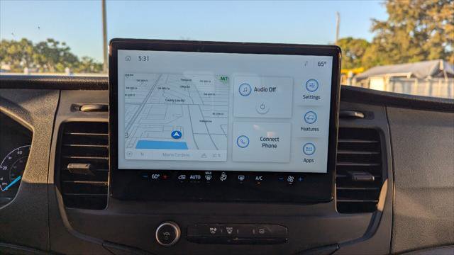 Used 2022 Ford E-Transit 148 High Roof Extended image 22