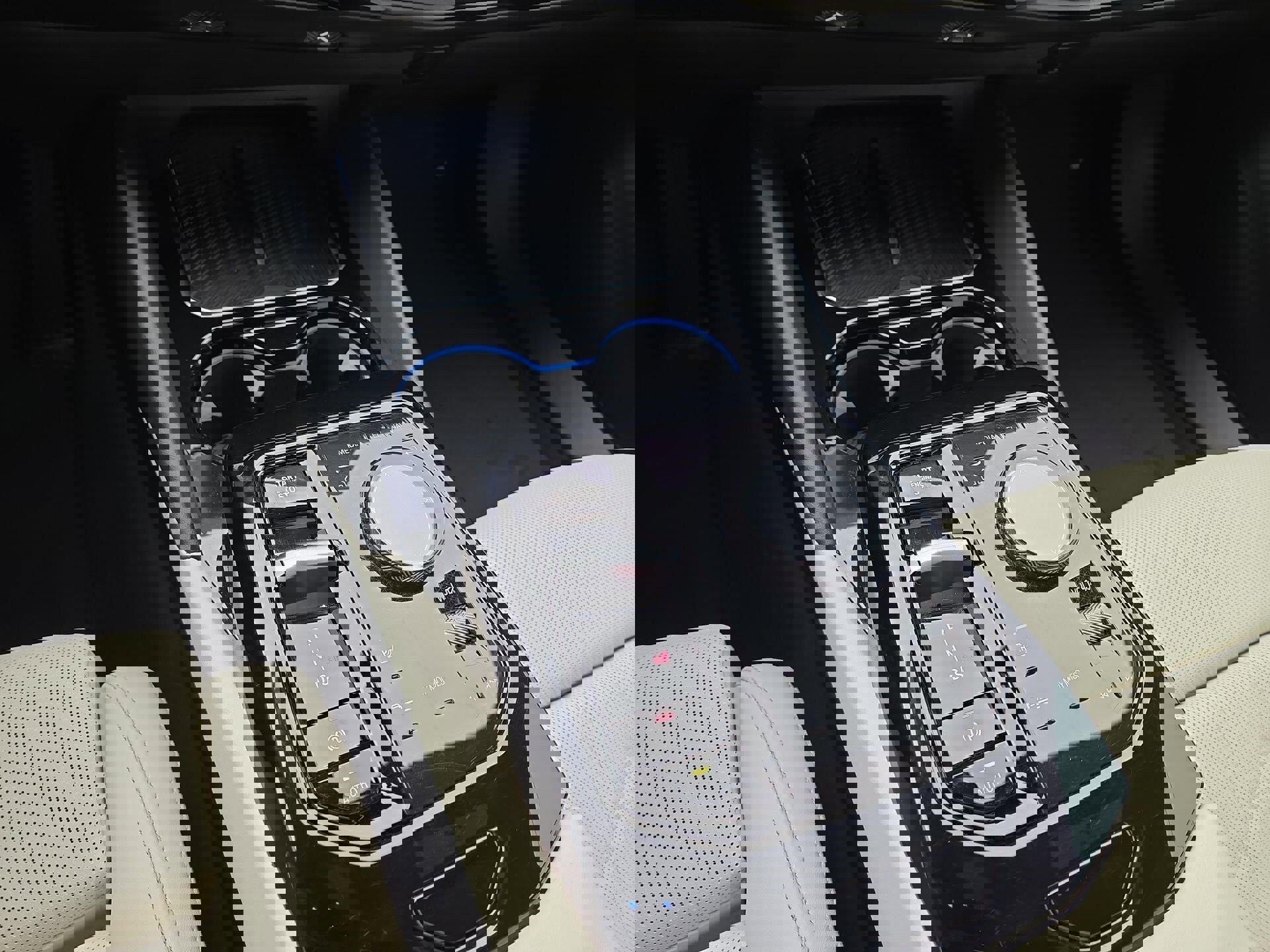 Used 2024 BMW 540i xDrive w/ Premium Package image 22