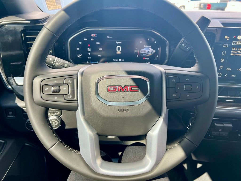 New 2026 GMC Sierra 1500 Elevation image 17