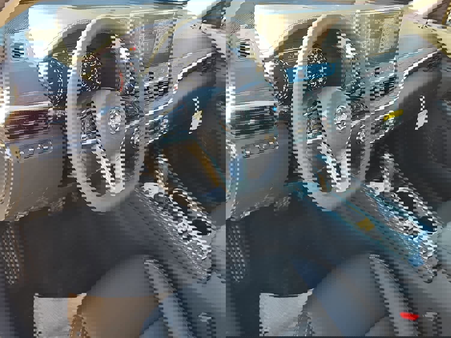 New 2025 Nissan Altima 2.5 SL FWD image 11