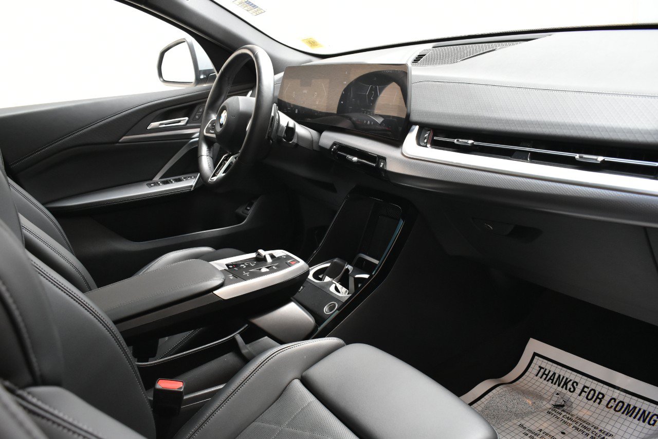 Used 2026 BMW X2 xDrive28i AWD/4WD image 19