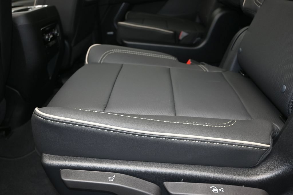 New 2026 Chevrolet Tahoe Premier w/ Sun And Tow Package RWD image 17