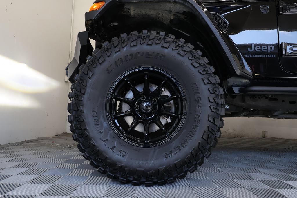 Used 2021 Jeep Gladiator Rubicon AWD/4WD image 12