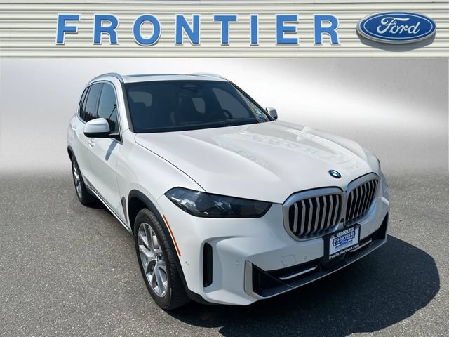Used 2025 BMW X5 xDrive40i AWD/4WD image 1