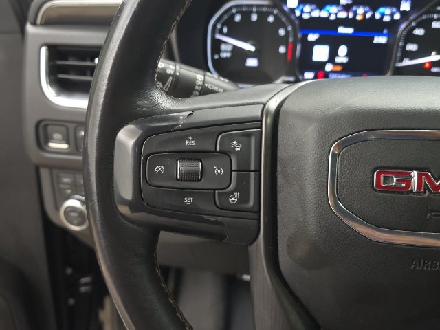 Used 2021 GMC Yukon XL AT4 w/ AT4 Premium Plus Package AWD/4WD image 15