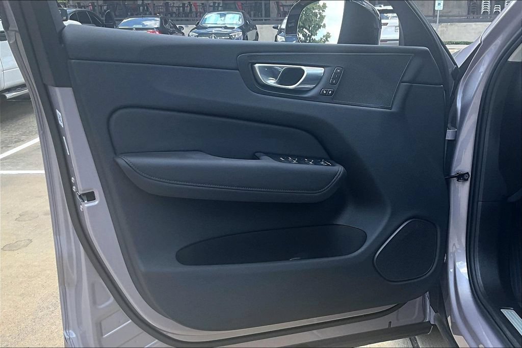 Certified 2026 Volvo XC60 B5 Plus AWD/4WD image 24