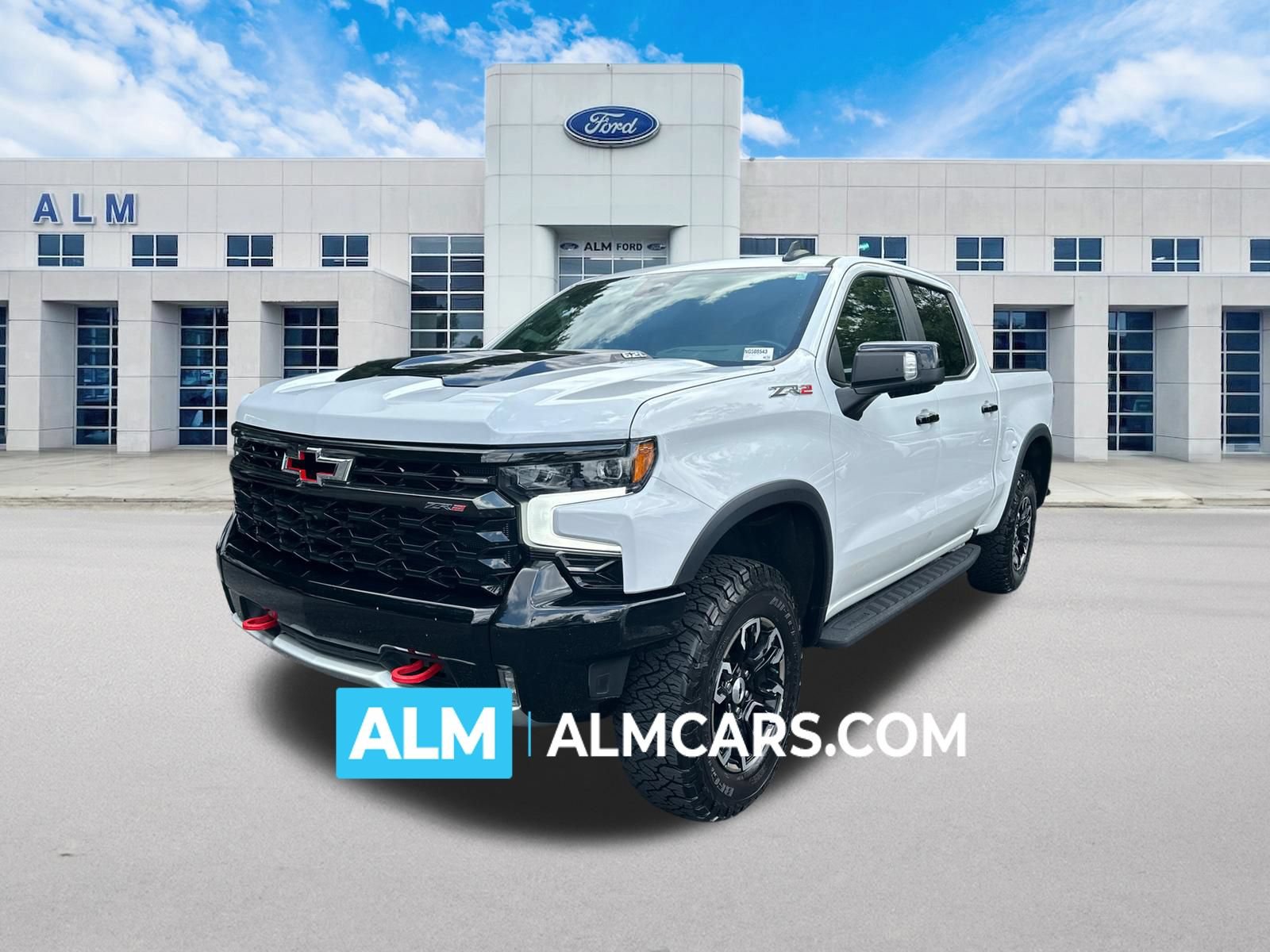 Used 2022 Chevrolet Silverado 1500 ZR2 w/ Technology Package AWD/4WD image 1